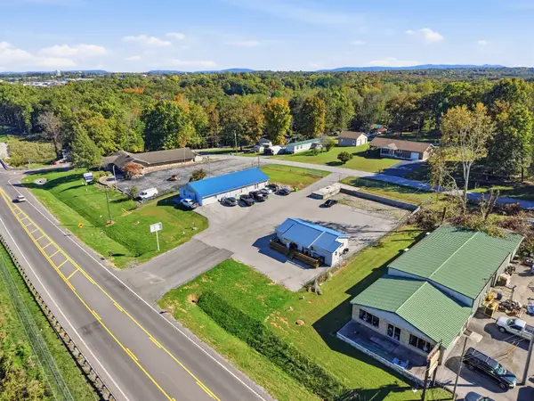 649 Sparta Dr, Crossville, TN 38555