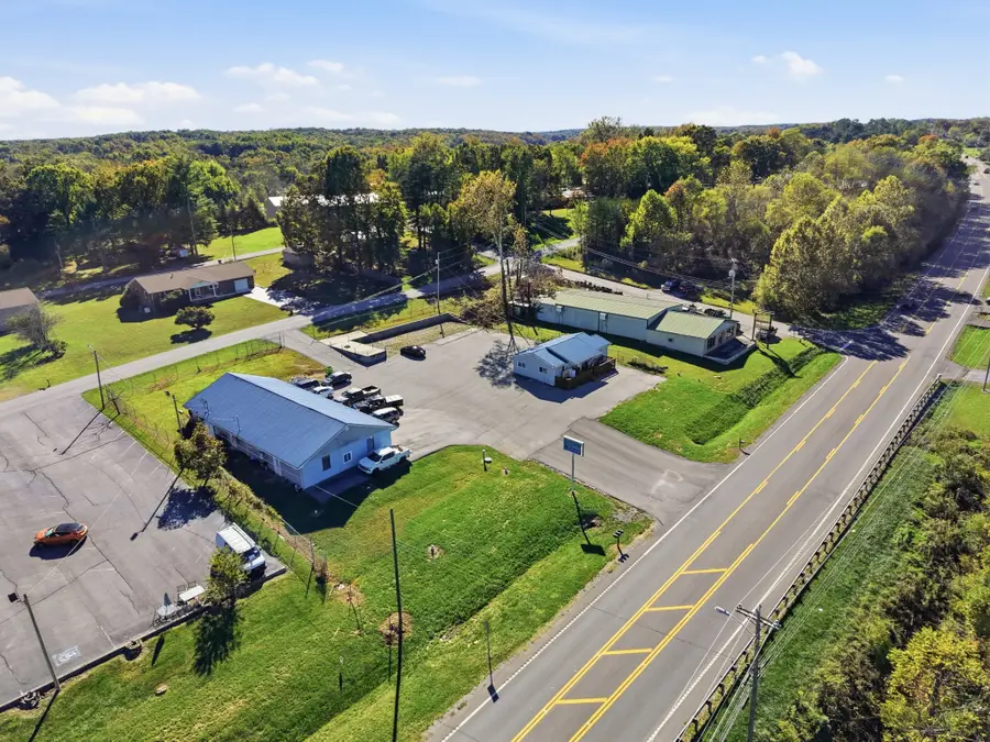 649 Sparta Dr, Crossville, TN 38555 - #2