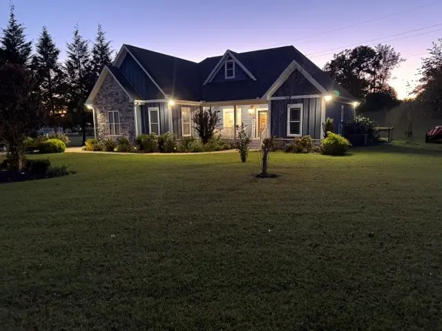 203 Oak Crest Dr, Sparta, TN 38583 - #1