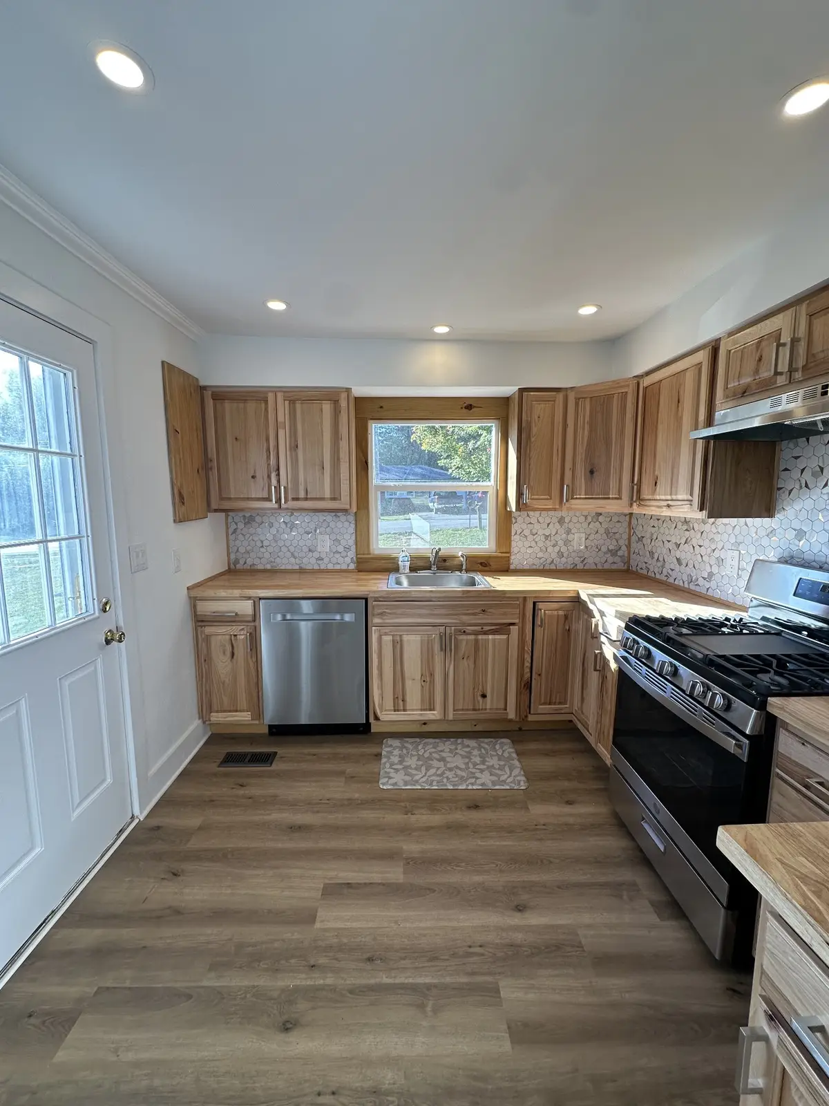 202 Mullican St, McMinnville, TN 37110 - #1