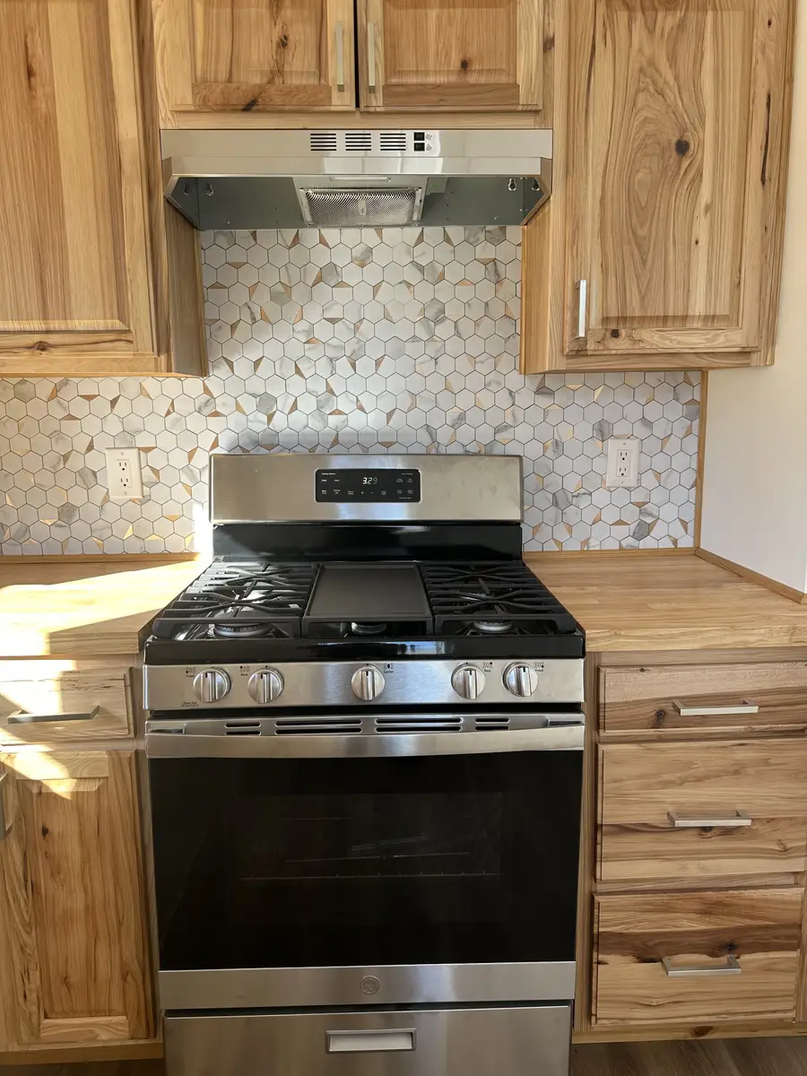 202 Mullican St, McMinnville, TN 37110 - #3