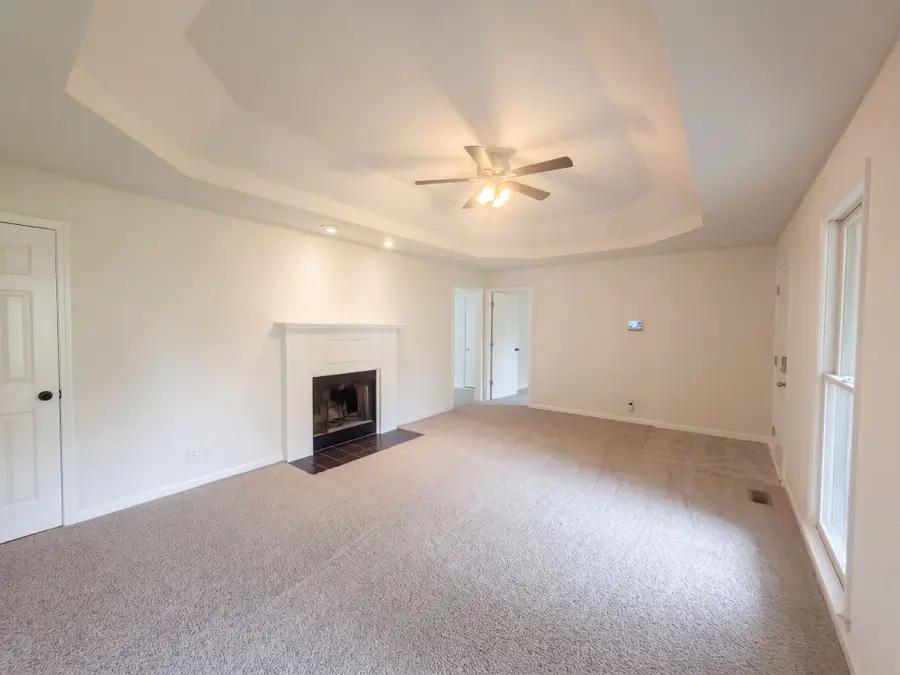 1201 Verkler Dr, Clarksville, TN 37042 - #3