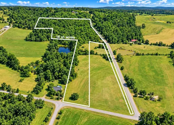 15 Poplar Ridge Rd, Chapmansboro, TN 37035