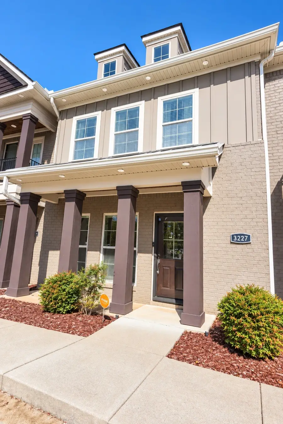 3227 Blue Sky Dr, Murfreesboro, TN 37130 - #3