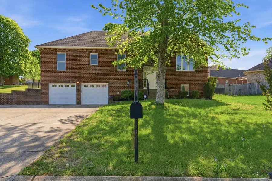 2010 Rebekah Dr, Greenbrier, TN 37073 - #2