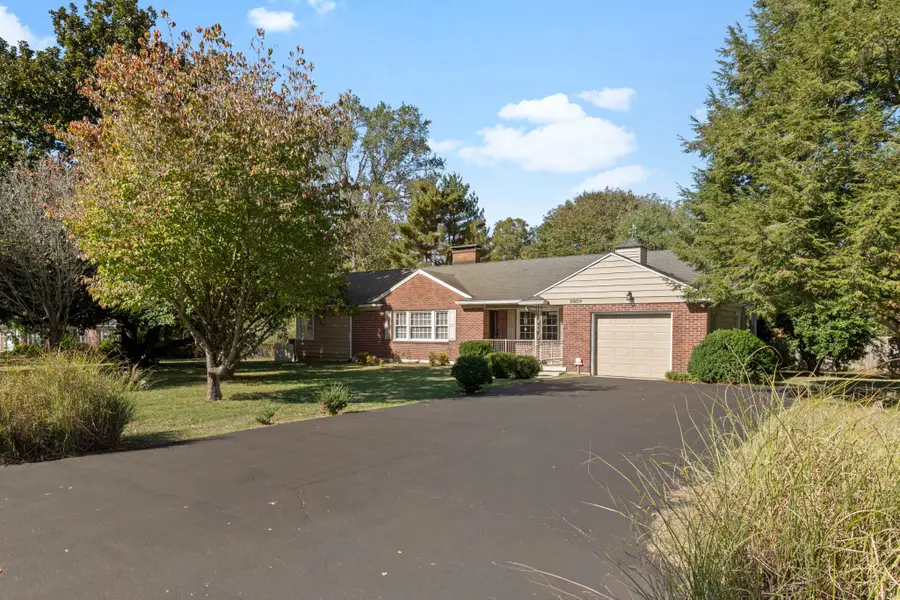 2802 Mere Dr, Columbia, TN 38401 - #2