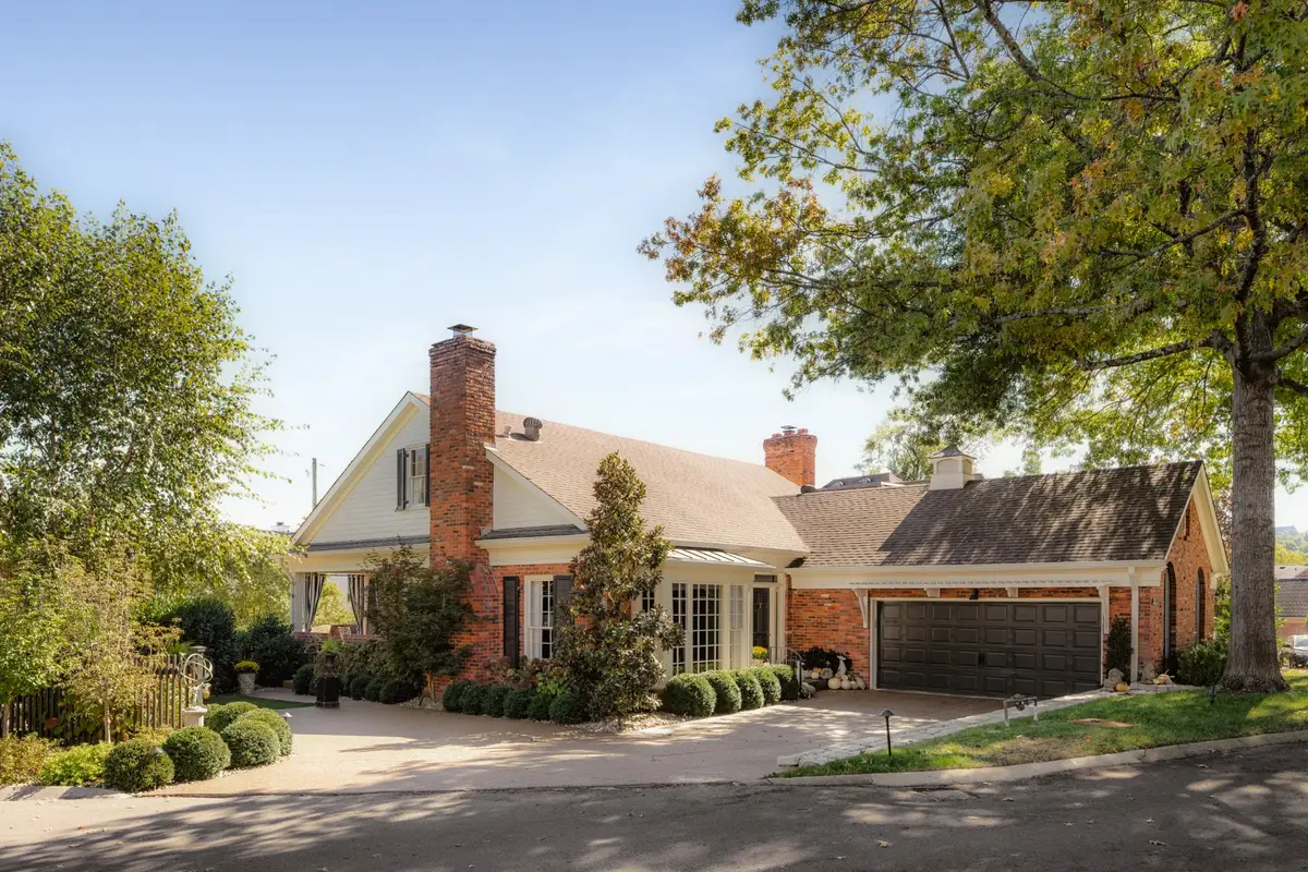 4113 Legend Hall Dr, Nashville, TN 37215 - #1