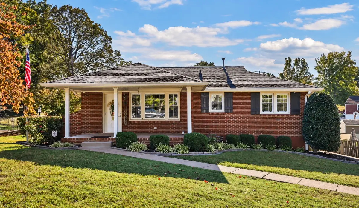 207 Paddock Rd, Clarksville, TN 37043 - #1