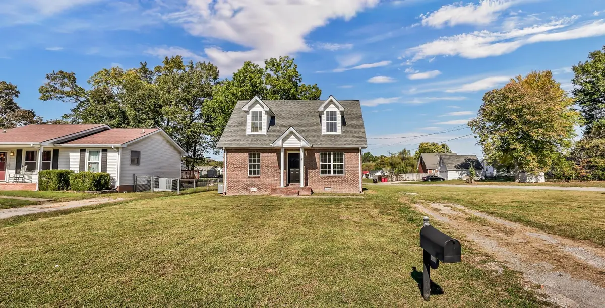 727 Inver Ln, Clarksville, TN 37042 - #1