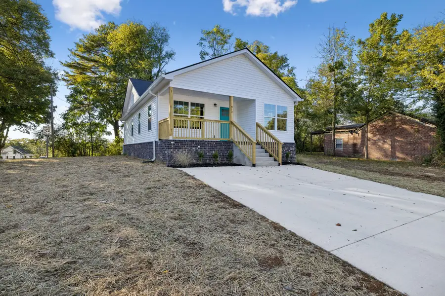 812 Woodside St, Columbia, TN 38401 - #3