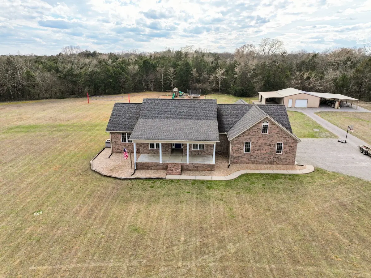 1404 Unionville Deason Rd, Shelbyville, TN 37160 - #1