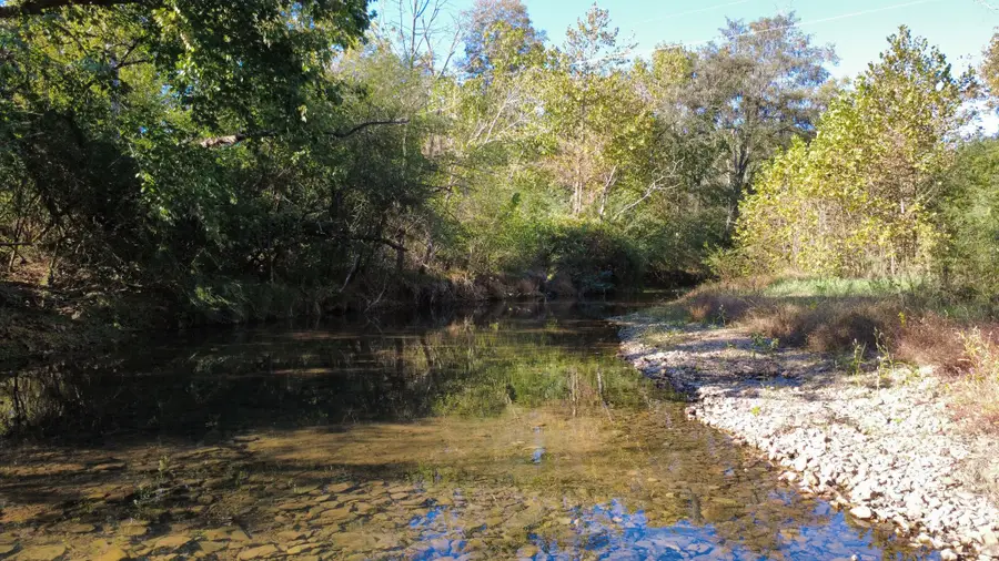 114 Hooper Rd, Hohenwald, TN 38462 - #3