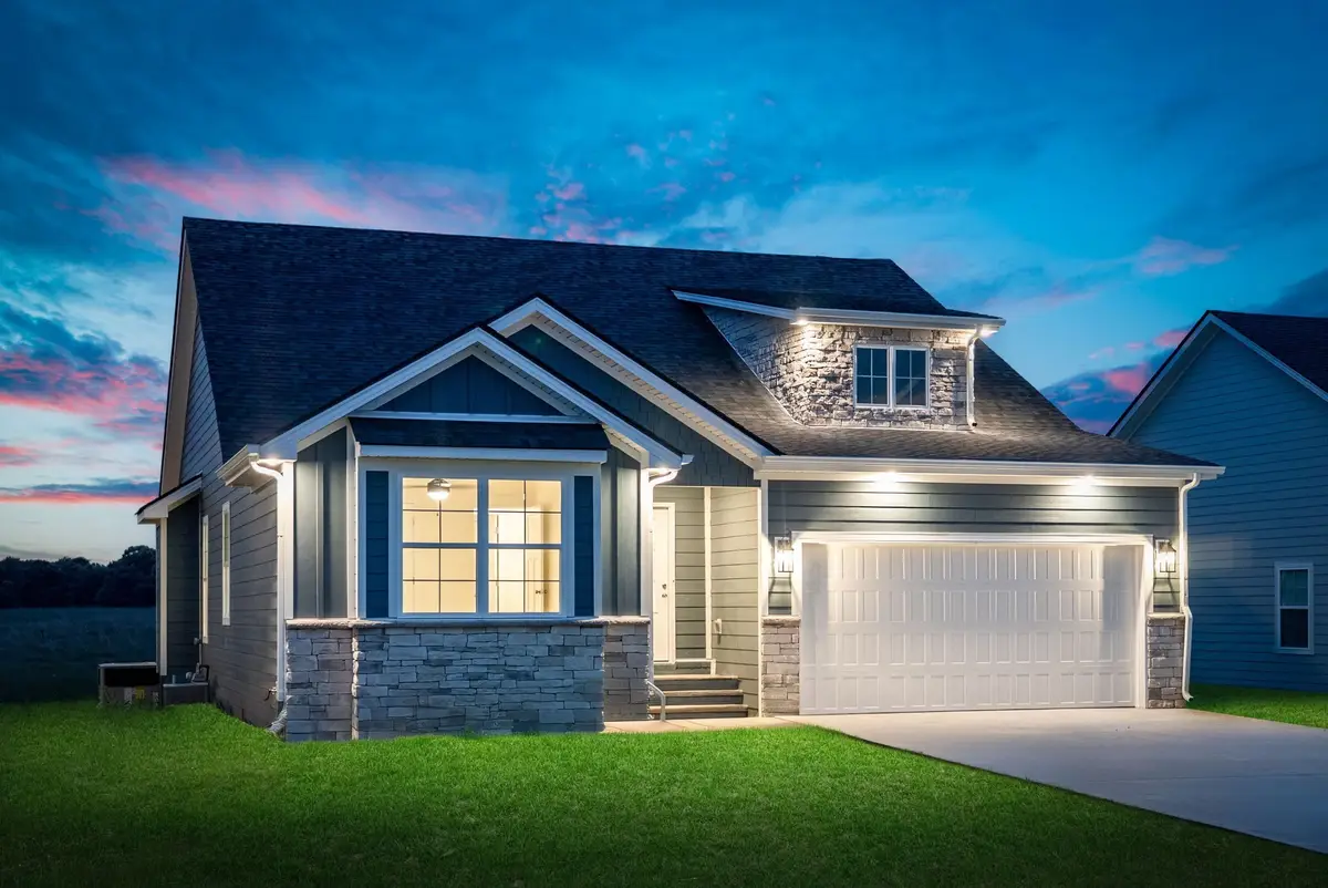 943 Bankside Dr, Clarksville, TN 37043 - #1