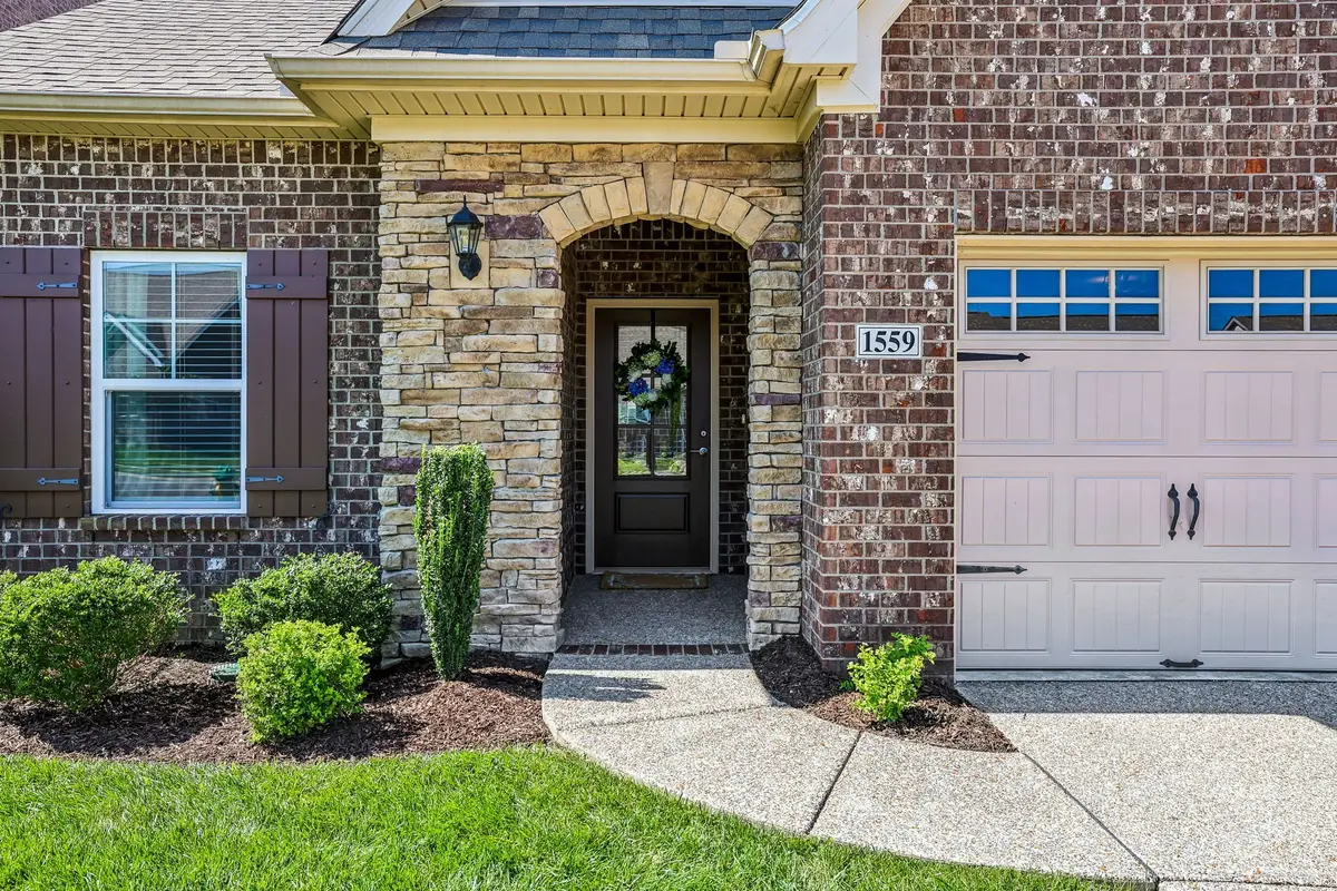 1559 Cedarbrooke Ln, Lebanon, TN 37090 - #1