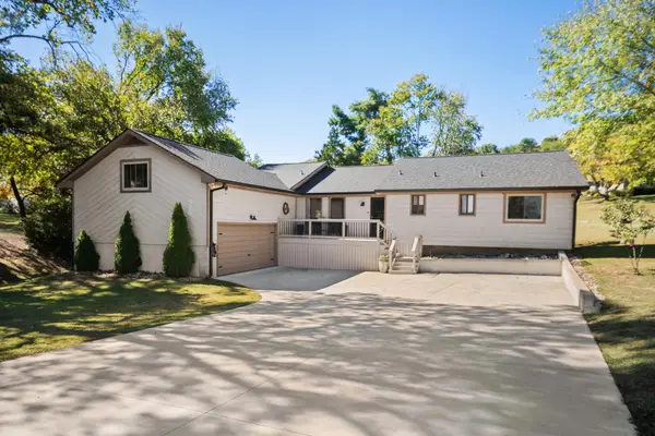1313 Yorkshire Dr, Brentwood, TN 37027