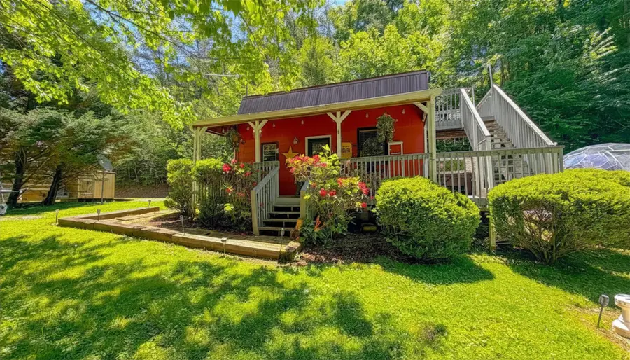 4428 Grindstone Ridge Rd, Pigeon Forge, TN 37863 - #3