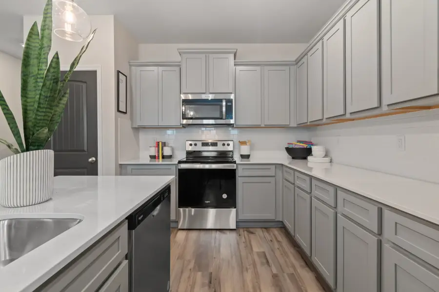 2586 Mcclure Boulevard, Columbia, TN 38401 - #3