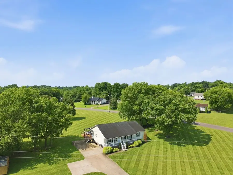 106 Christina Dr, Columbia, TN 38401 - #3