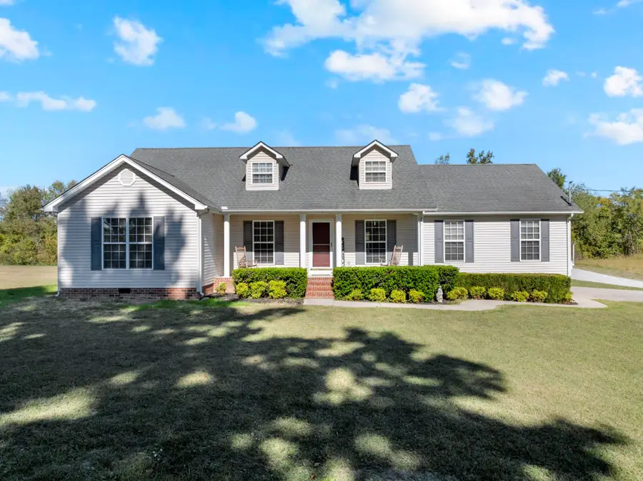 1144 Bell Buckle Wartrace Rd, Wartrace, TN 37183 - #2