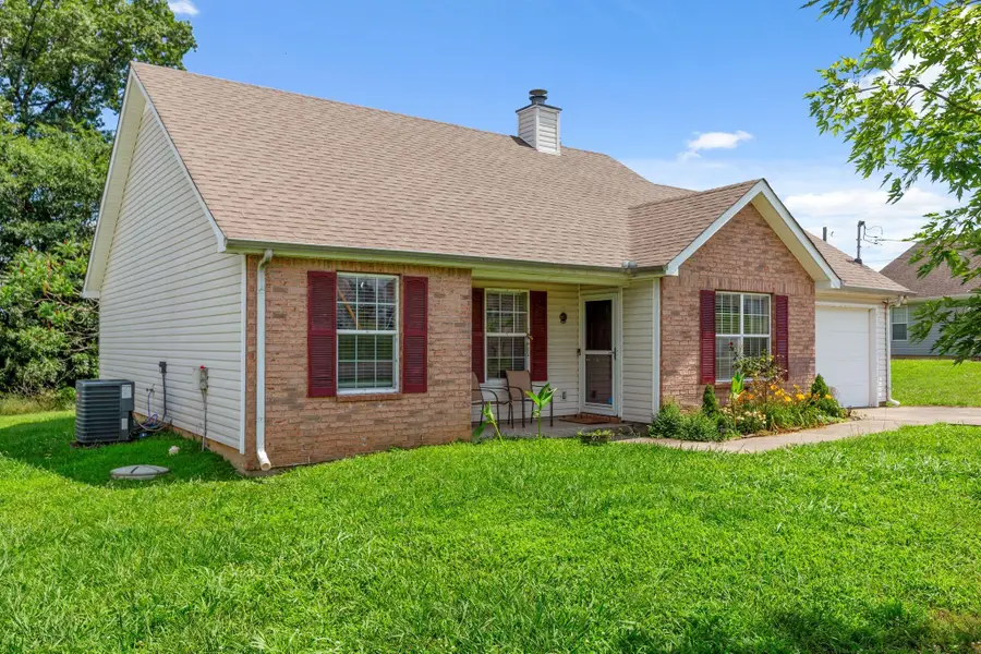 1302 Lyndsey Ridge Dr, La Vergne, TN 37086 - #3