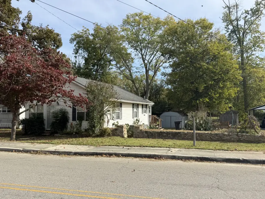 737 Maplewood Ave, Tullahoma, TN 37388 - #2