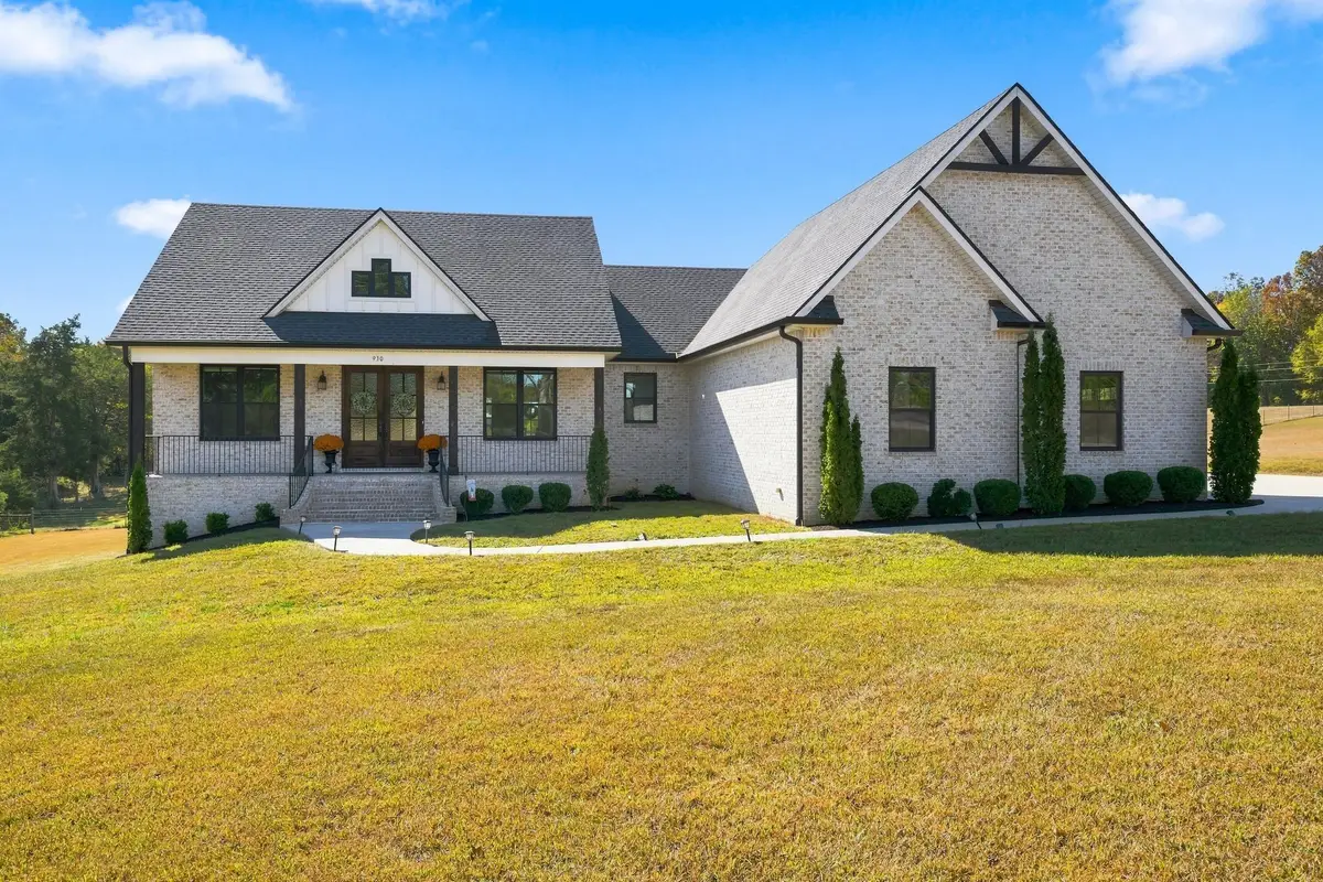 930 Steele Rd, Charlotte, TN 37036 - #1