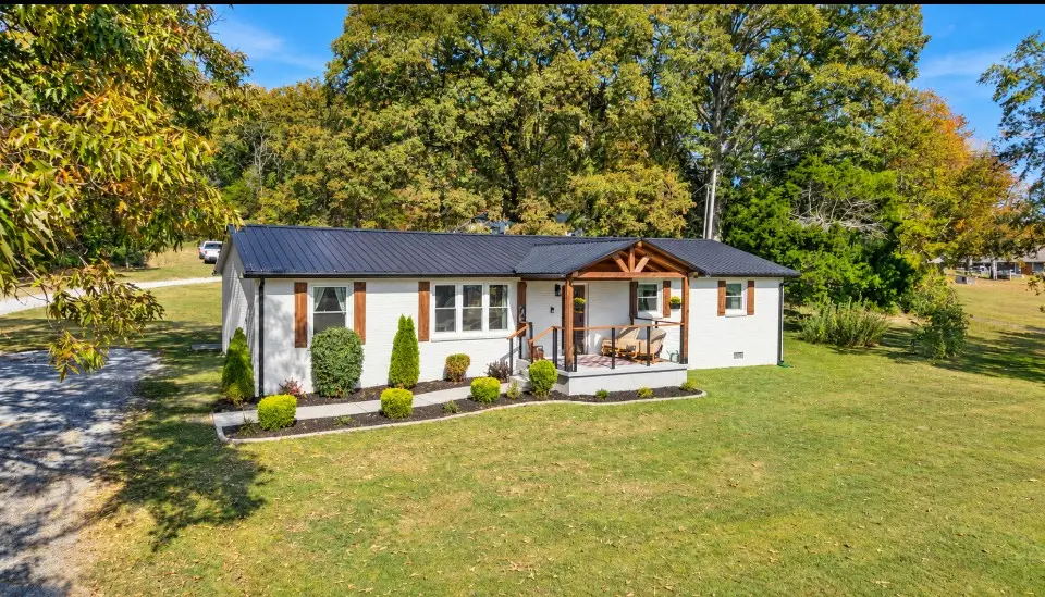 2279 Abiff Rd, Burns, TN 37029 - #1