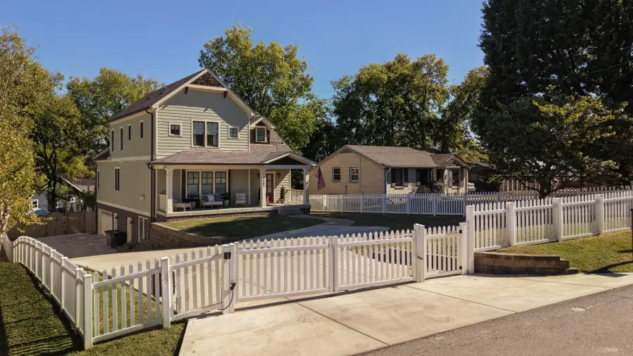 2502 9th Ave S, Nashville, TN 37204 - #2