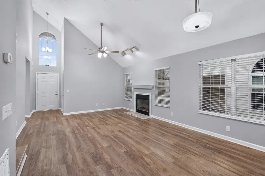 806 Bexhill Ct N, Hermitage, TN 37076 - #3