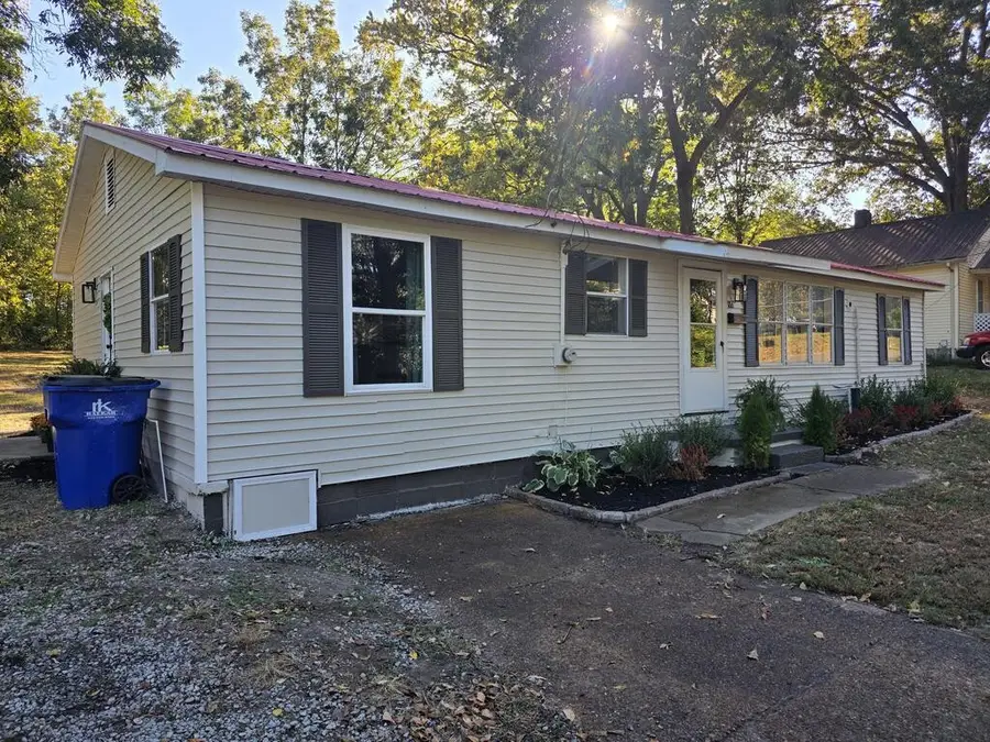 186 Maple Ave, McKenzie, TN 38201 - #2