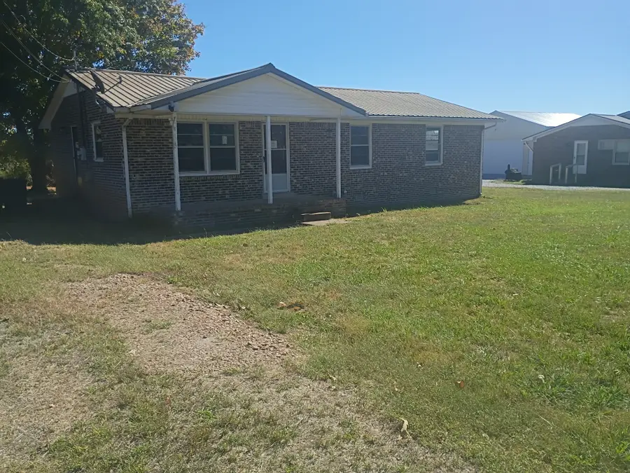1534 Mccarter Rd, Lawrenceburg, TN 38464 - #2