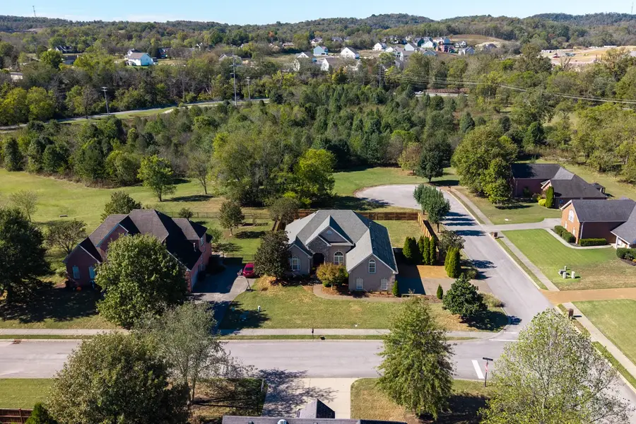 1059 Pittman Dr, Gallatin, TN 37066 - #3