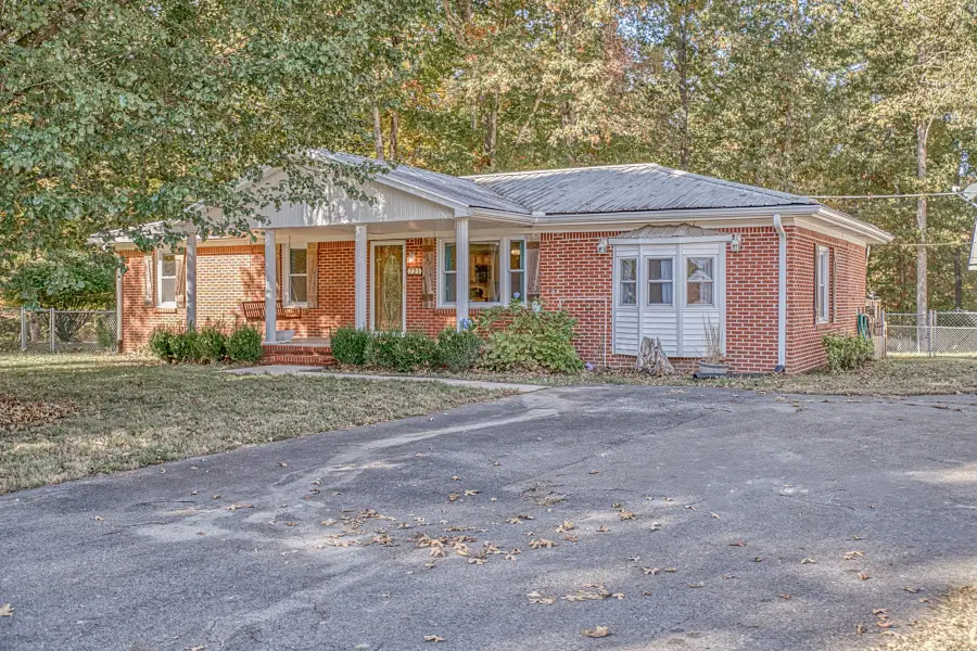 721 Step Rock Hill Rd, Cookeville, TN 38501 - #2