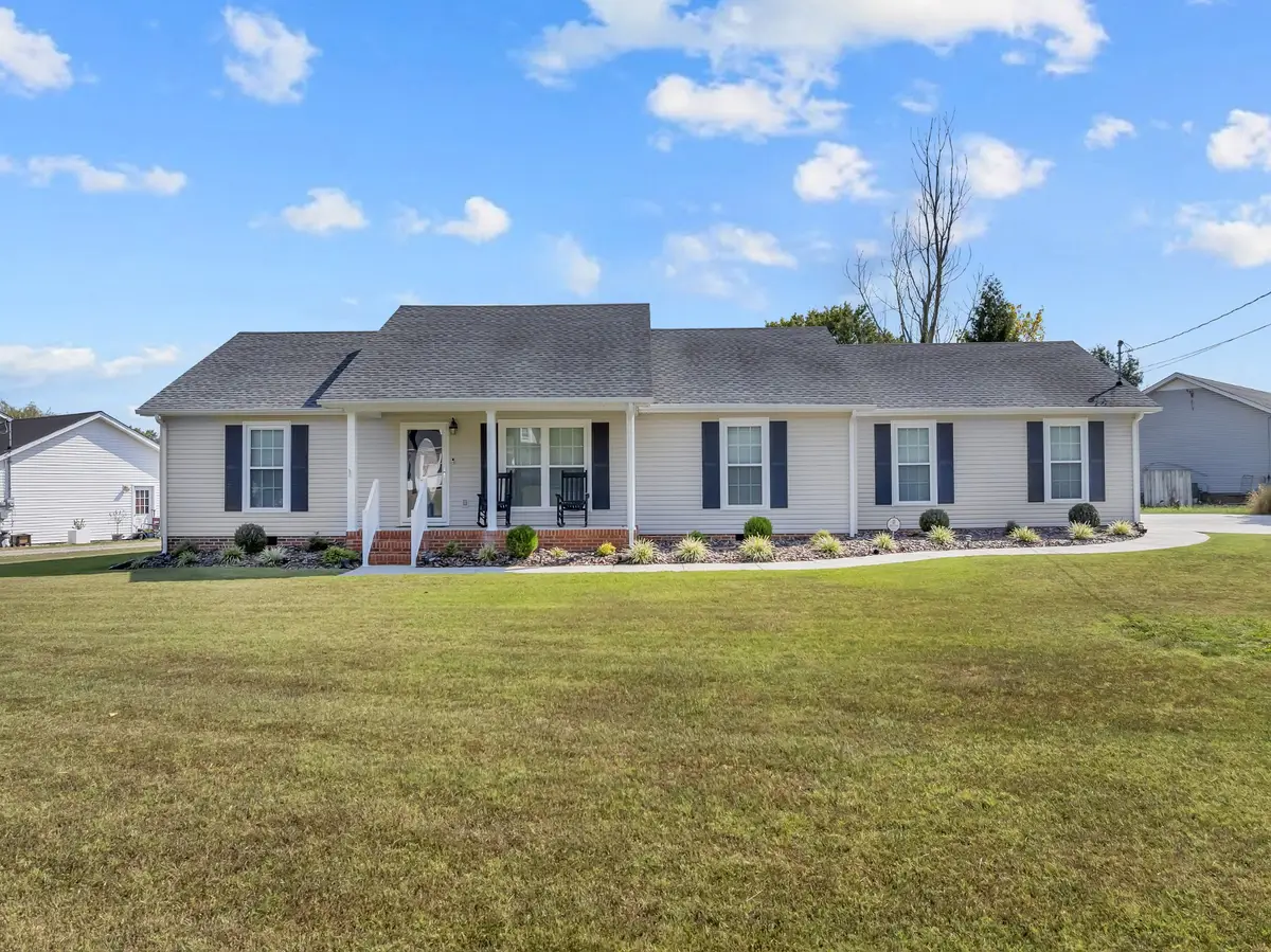 210 Shapard Dr, Shelbyville, TN 37160 - #1