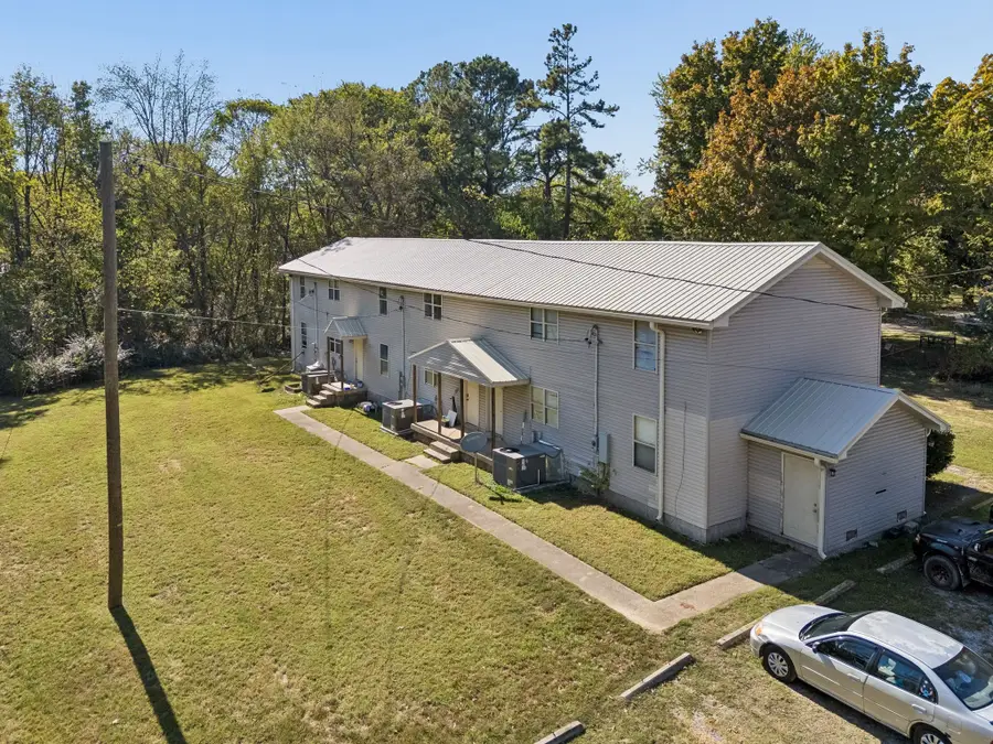 1861 Woodruff Ave, Greenbrier, TN 37073 - #2