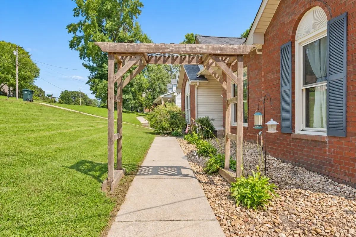 183 Hickory Hollow Dr, Dickson, TN 37055 - #1