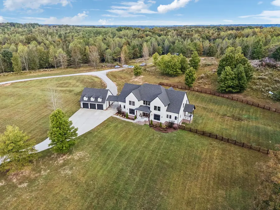 3003 Lewisburg Hwy, Pulaski, TN 38478 - #2