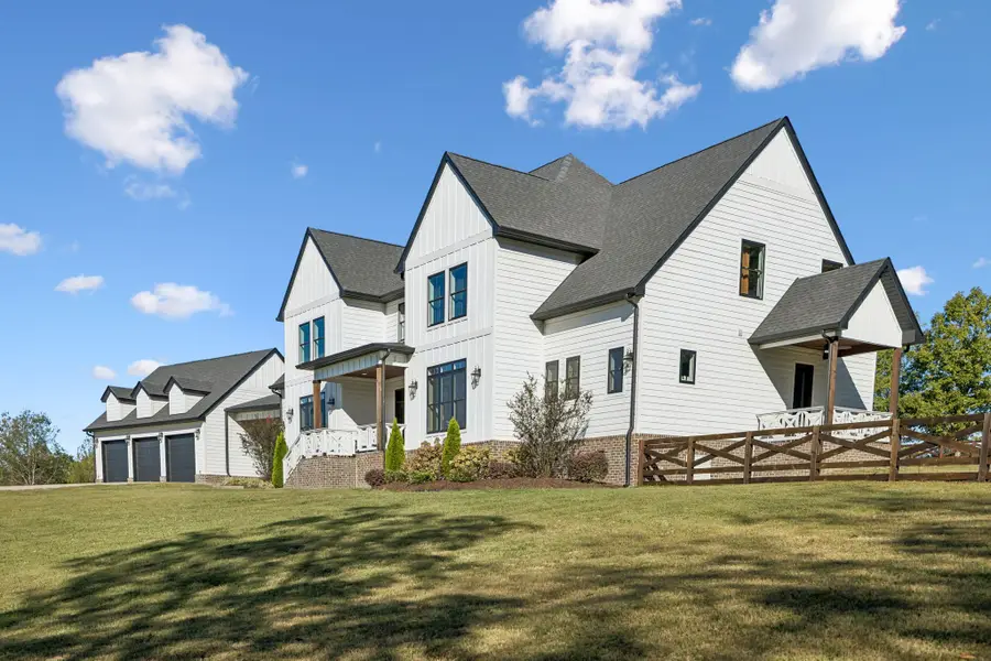 3003 Lewisburg Hwy, Pulaski, TN 38478 - #3