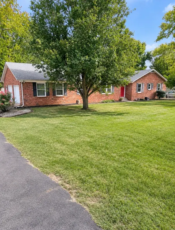 643 Rampart Ln, Murfreesboro, TN 37128