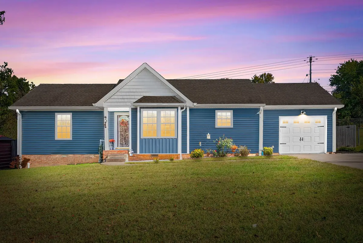423 Kelsey Dr, Clarksville, TN 37042 - #1