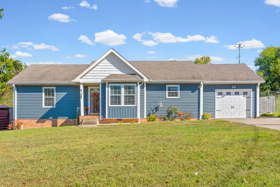 423 Kelsey Dr, Clarksville, TN 37042 - #3