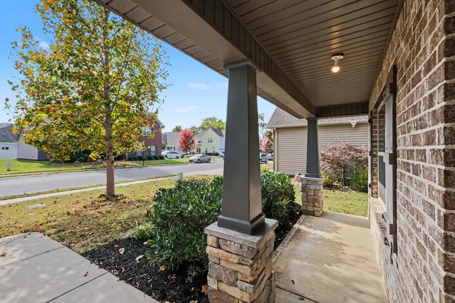 3250 Mapleside Ln, Murfreesboro, TN 37128 - #3