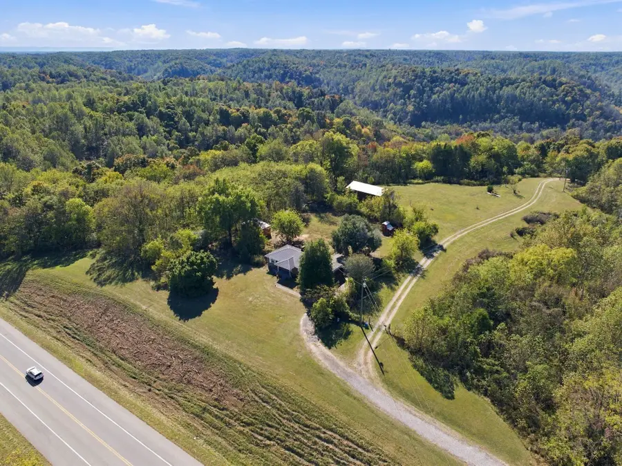 63 Rollins Ln, Woodbury, TN 37190 - #2