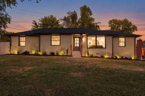 2801 Donna Hill Dr, Nashville, TN 37214