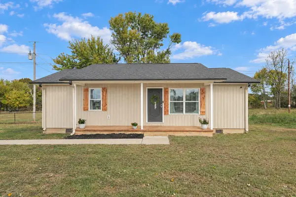 8165 State Line Rd, Taft, TN 38488