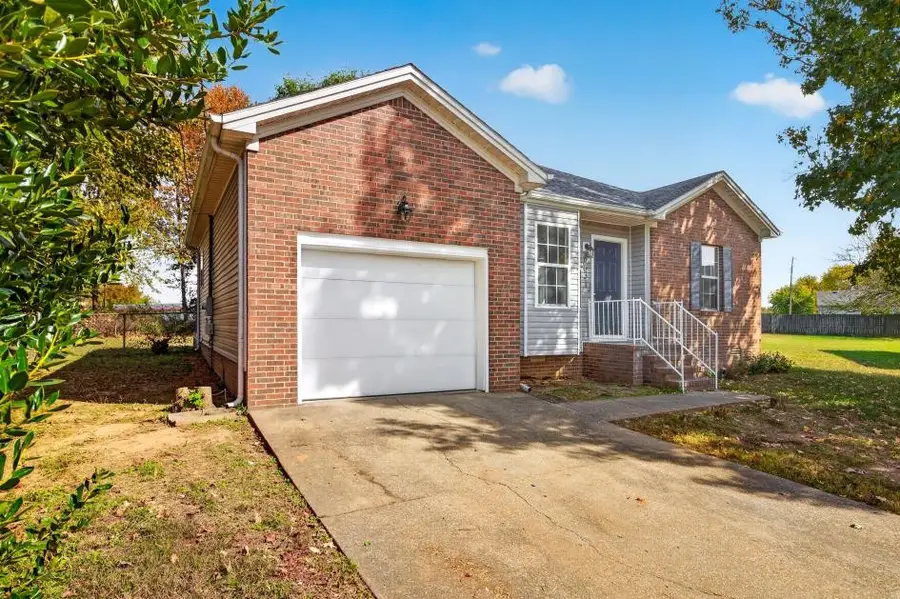 8631 Swale Ct, Oak Grove, KY 42262 - #2