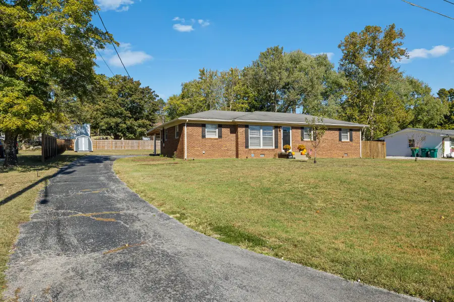 1449 Old Lake Rd, Lewisburg, TN 37091 - #3