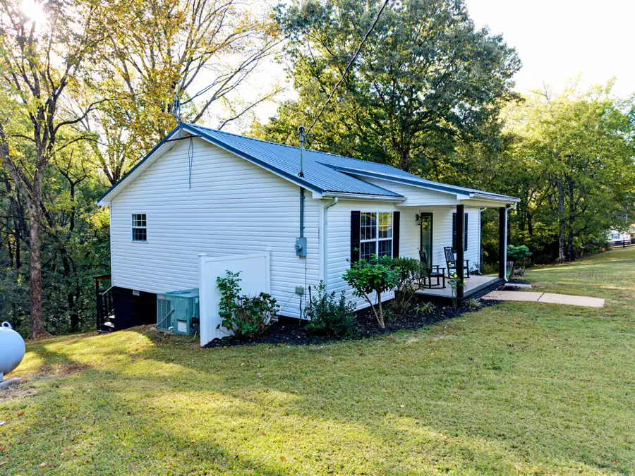 343 Liberty Cir, Prospect, TN 38477 - #3