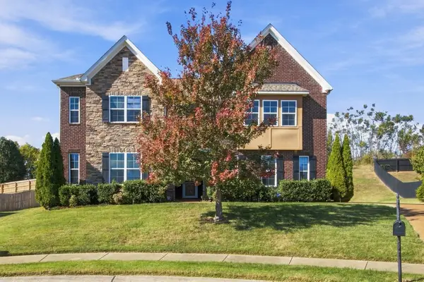 2309 Dewey Dr, Spring Hill, TN 37174