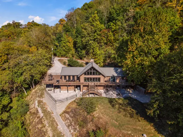 524 Sunny Point Rd, Baxter, TN 38544